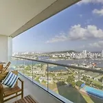 New Apartment With 1 Bedroom In H2